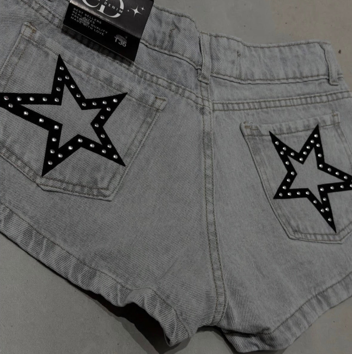 Short Grey Stars