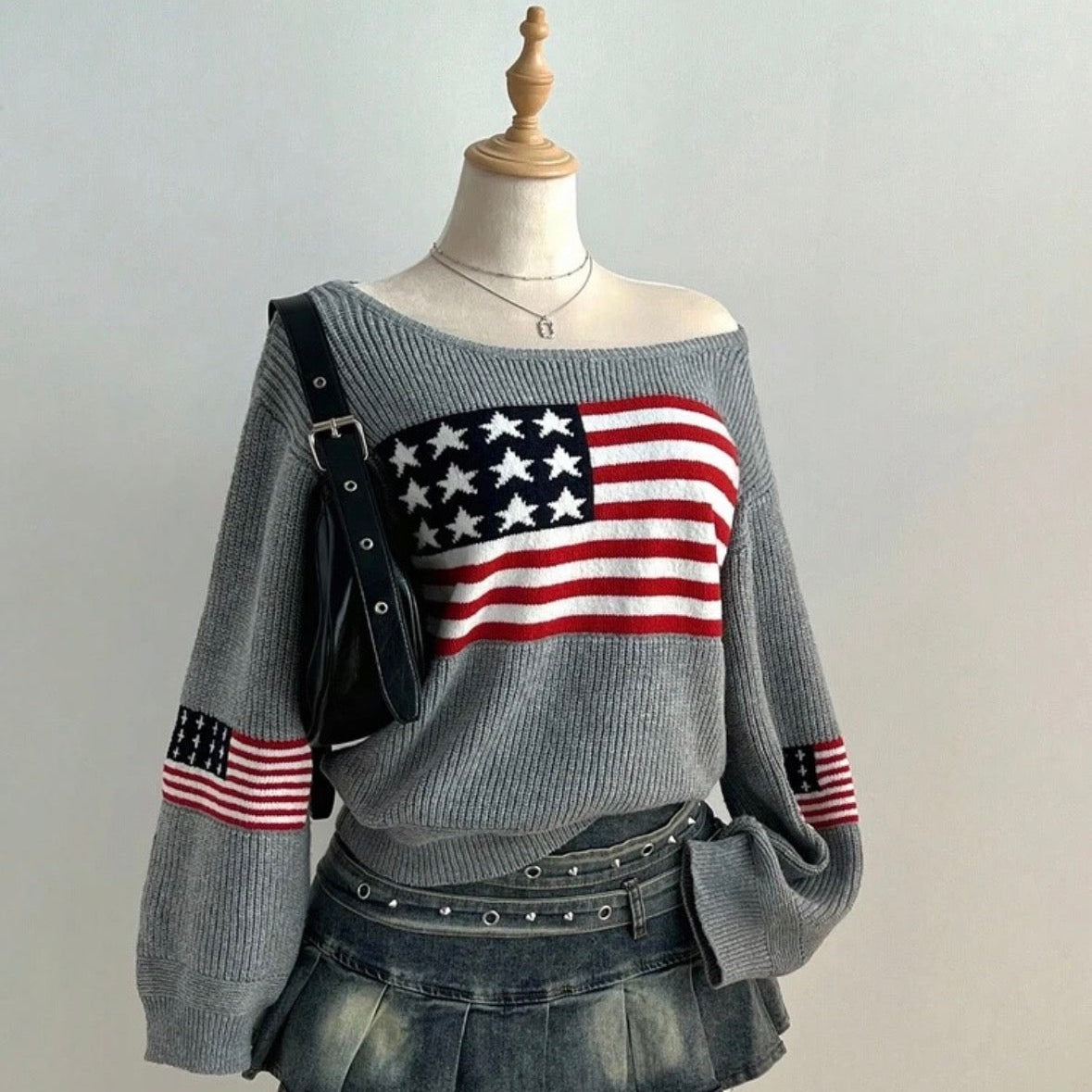 Sweater Yankee Girl